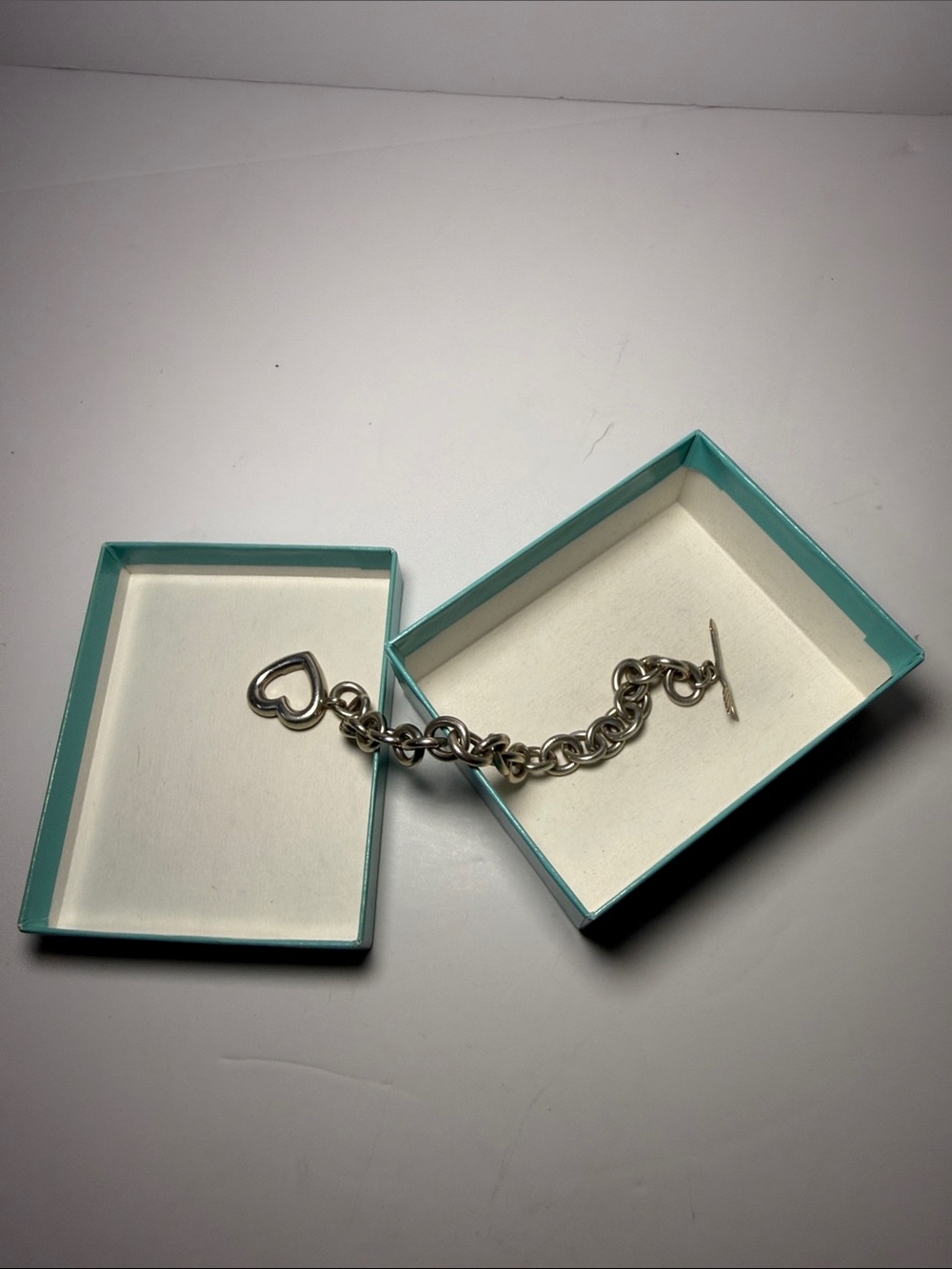 Tiffany & Co. Vintage 925 Silver Heart Toggle Bracelet with Arrow - Picture 7 of 7